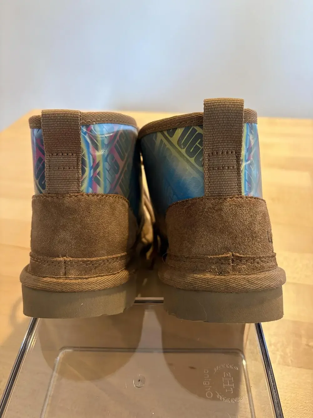 UGG Neumel Chromatic Boots Kids Size 2 Brown Suede Logo Panel Lace Up Shearling